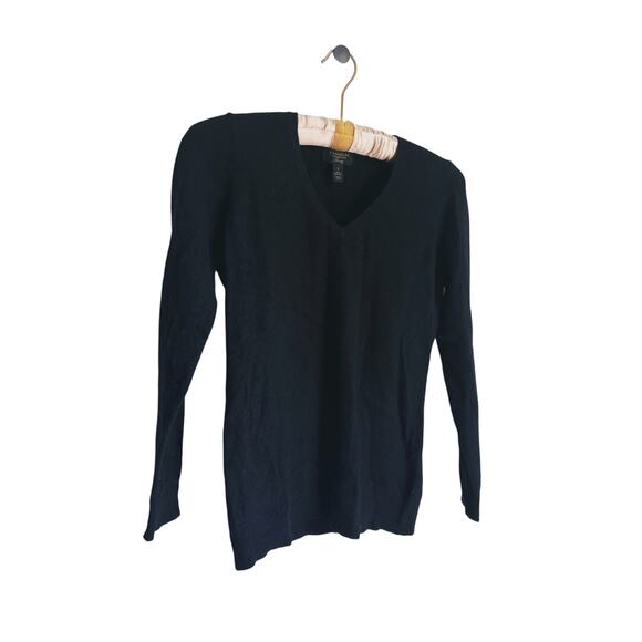 Charter Club 100% Cashmere V-Neck Sweater Small Black - Picture 9 of 9